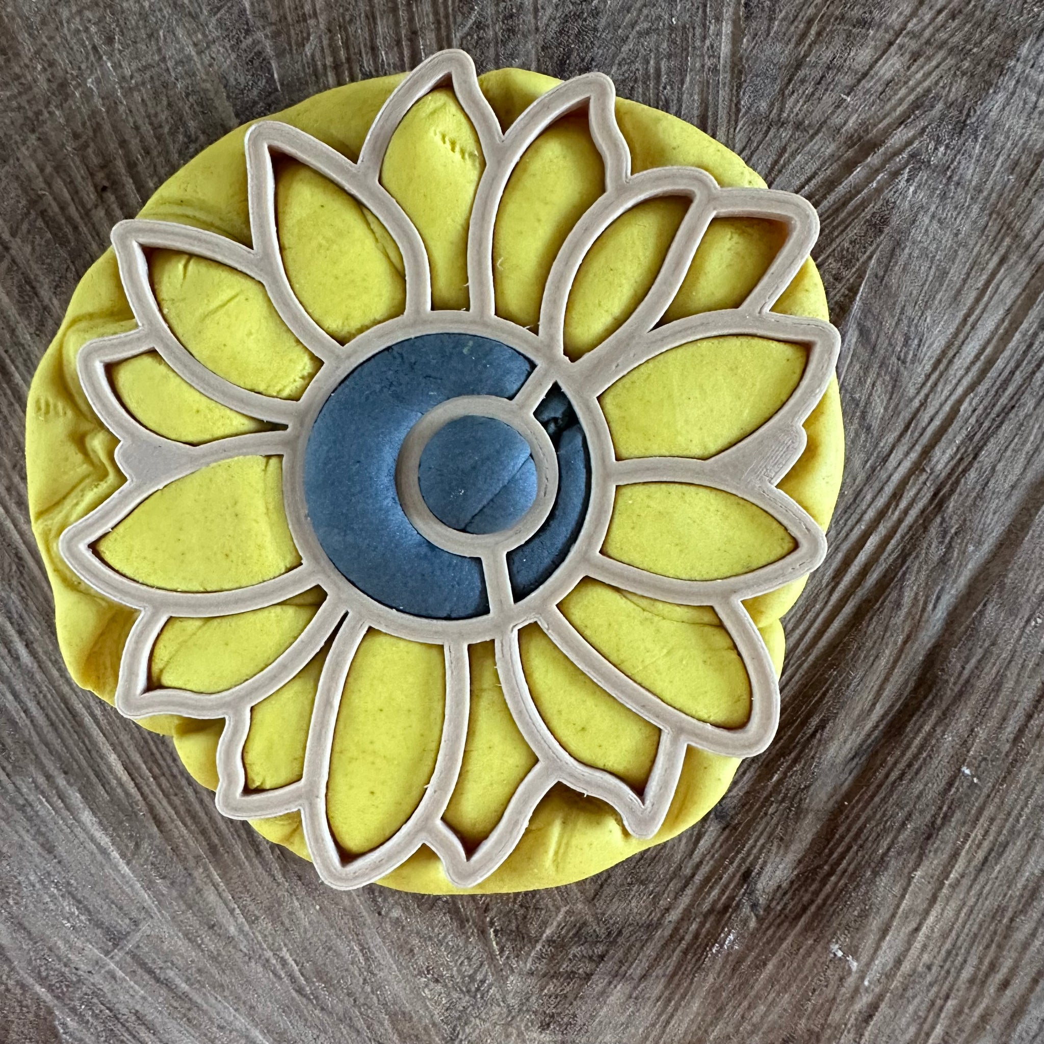 Sunflower Eco Cutter